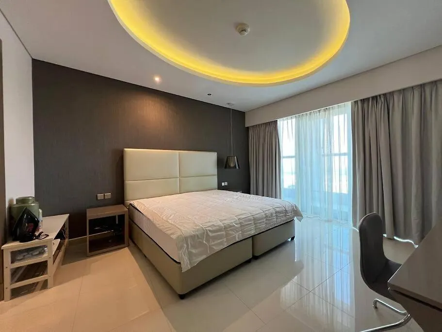 Luxurious & Modern 1Br Damac Paramount Business Bay Dubai