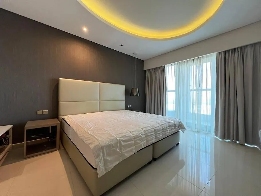 Apartment Luxurious & Modern 1Br Damac Paramount Business Bay Dubai