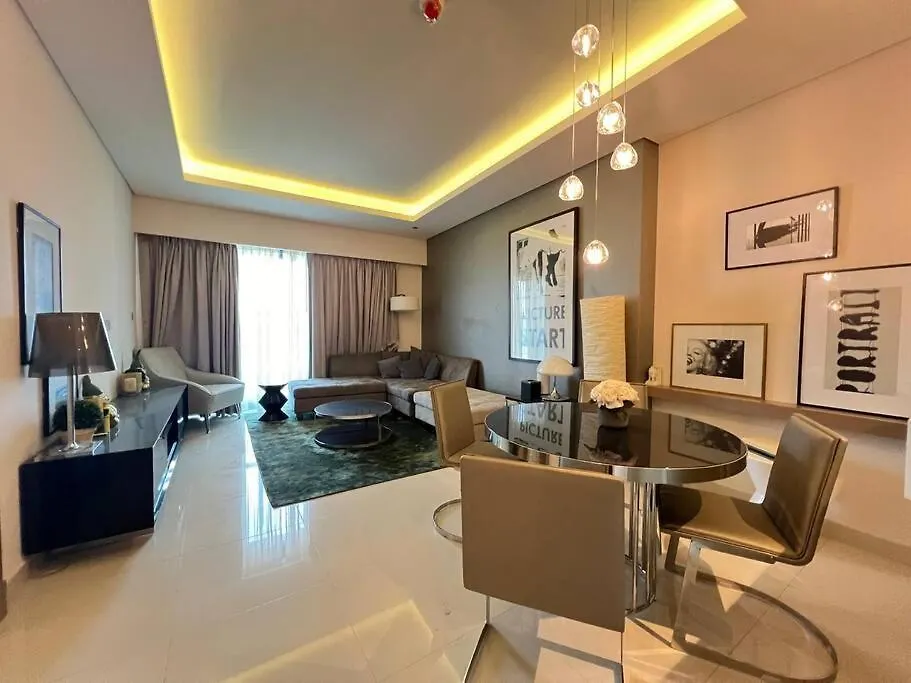 Luxurious & Modern 1Br Damac Paramount Business Bay Dubai 0*,  United Arab Emirates